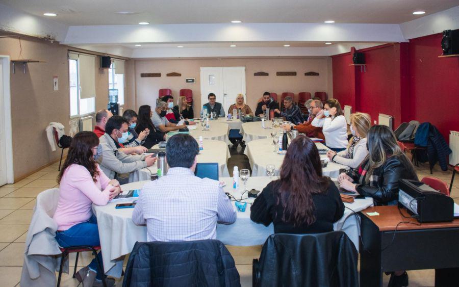 4e4b1ab7def409af720847c6f55bef5a_XL