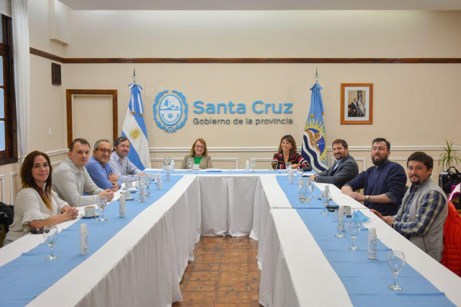 137135a49a40ec82a3caae89e2aa41f9_XL