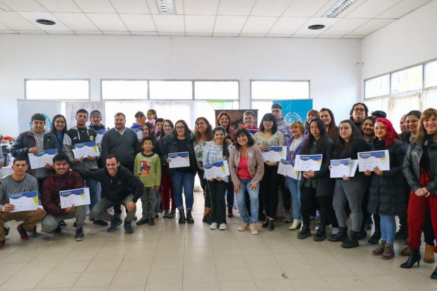 b309f26d020c797d9e3aa1836185faae_XL